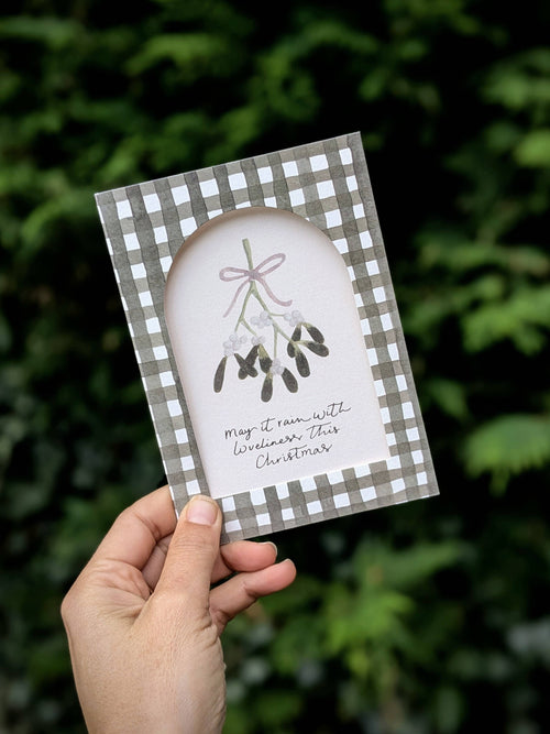 'Gingham Mistletoe' Window Christmas Card