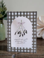 'Gingham Mistletoe' Window Christmas Card
