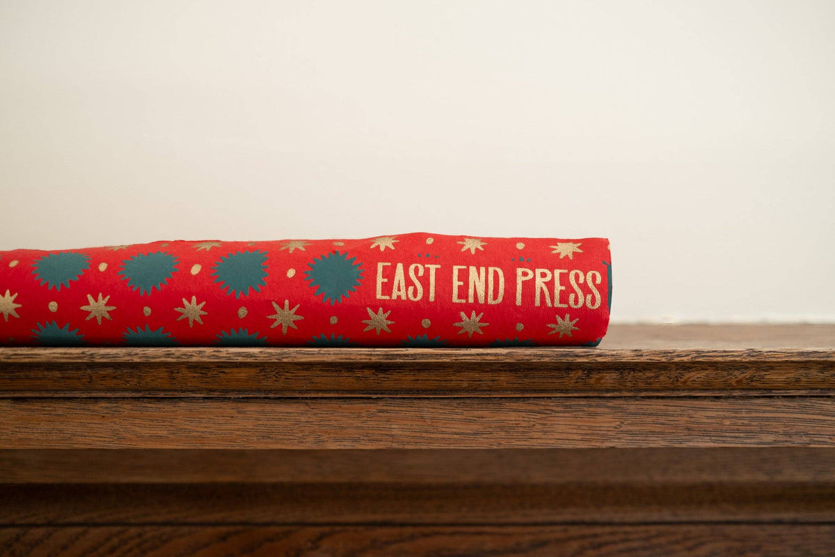 Festive Gift Wrap: Ruby Stars